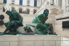 Art collection in Louvre