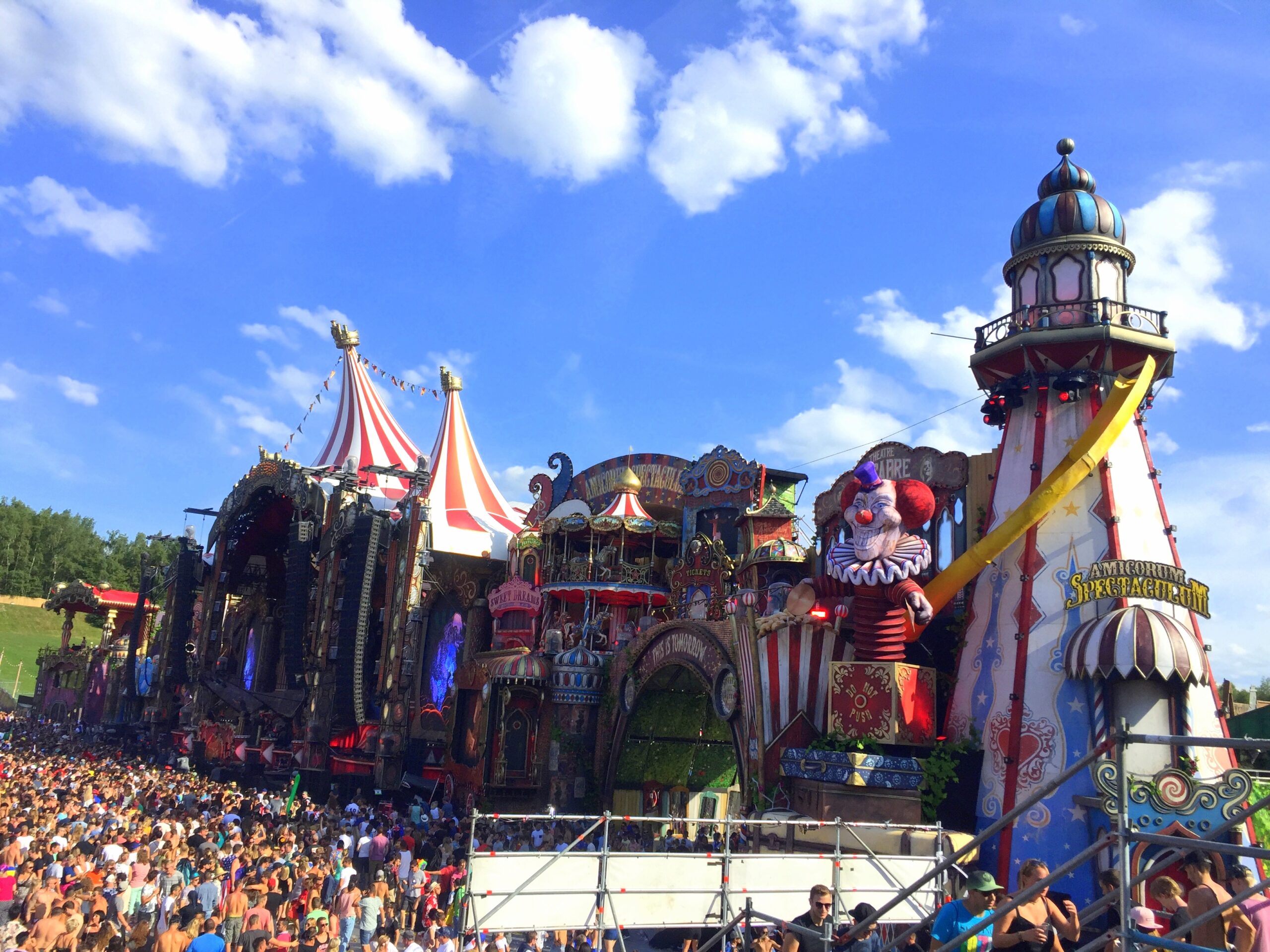 Main stage of Tomorrowland 2017