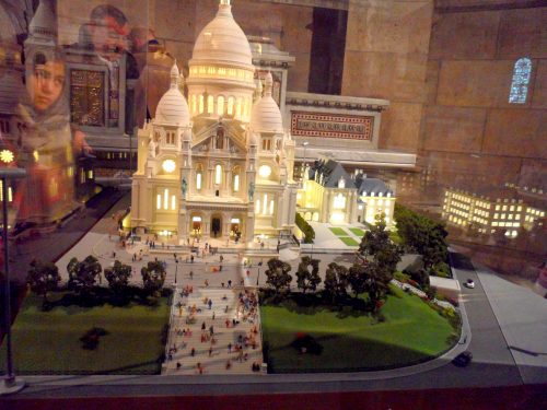Makieta bazyliki Sacre-Coeur