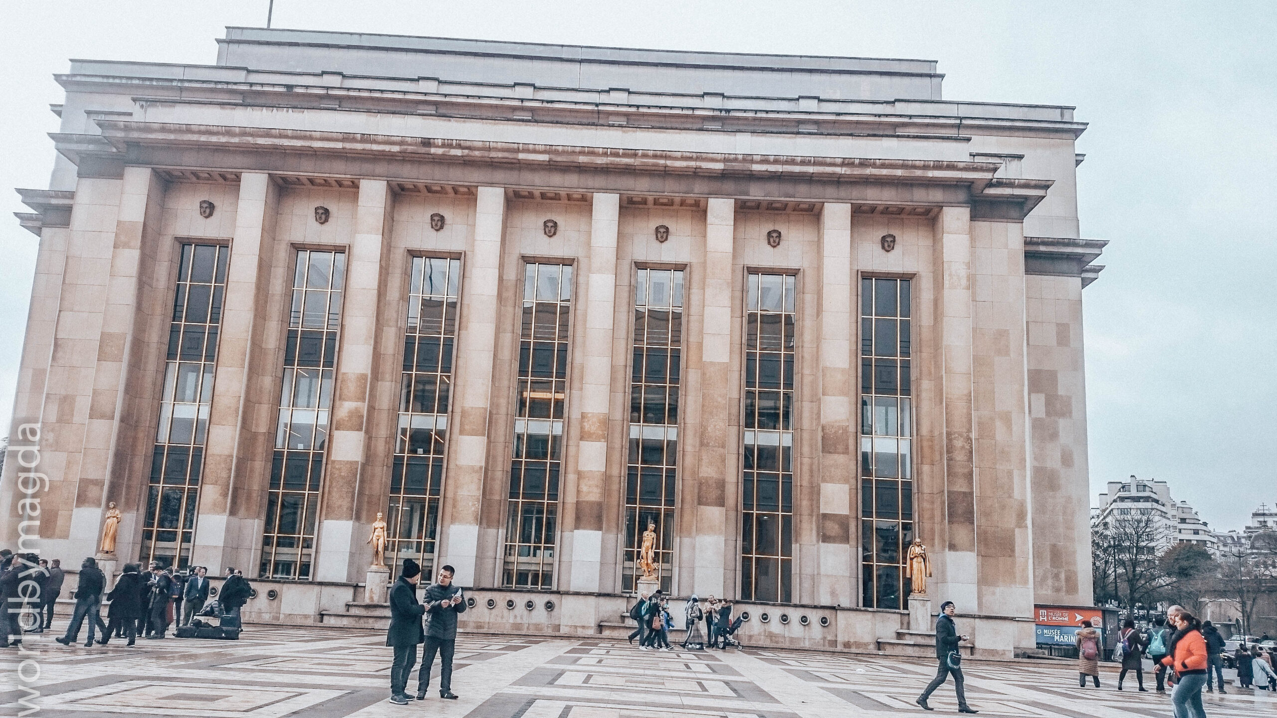 Budynek Muzeum Człowieka na Trocadero