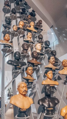 Część ekspozycji Muzeum Człowieka w Paryżu