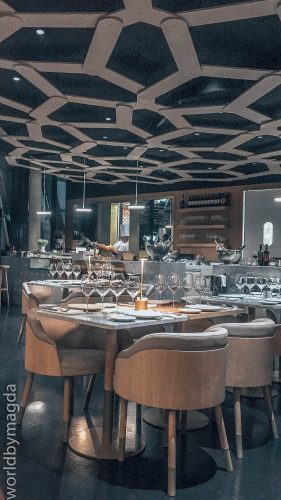 Restauracja w La Cite du Vin w Bordeaux