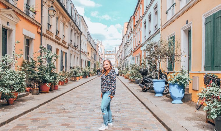 Rue Cremieux - kolorowa ulica w Paryżu