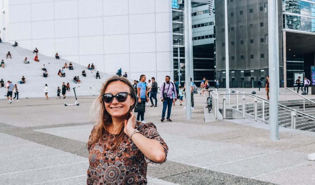 Praca w korporacji w Paryżu