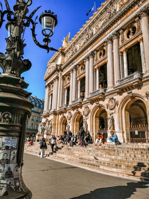 Paryż na lato 2021 - czy warto przyjechać?