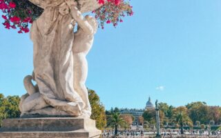 Darmowe przewodniki po Paryżu