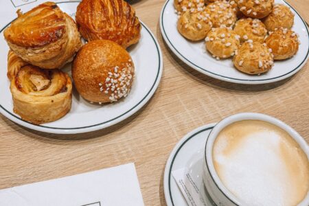 Gdzie zjeść śniadanie w Paryżu?