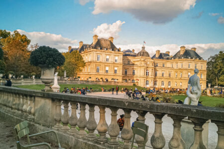 Przewodnik po Paryżu