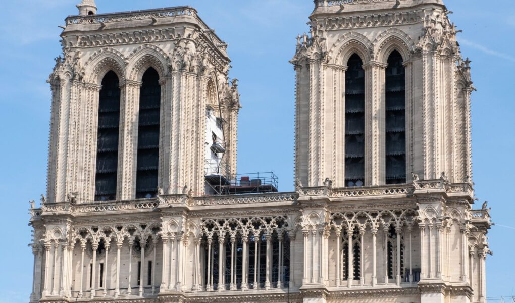 Otwarcie Katedry Notre-Dame w Paryżu