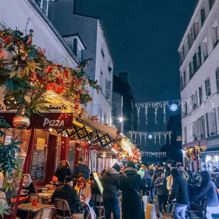 Gdzie poznawać ludzi w Paryżu? Życie towarzyskie we Francji